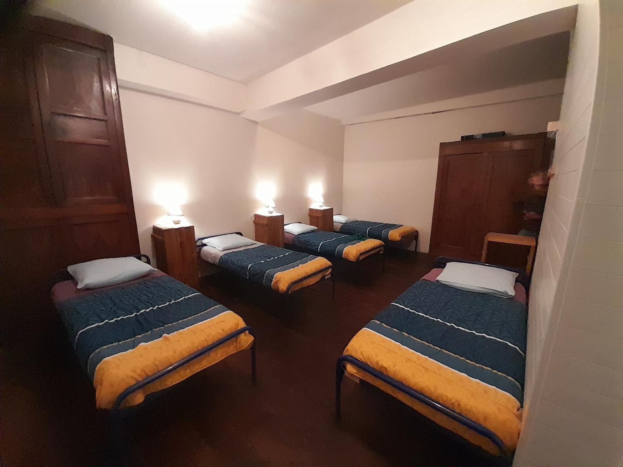 Chambres D'Hotes L'Oustal オロロン・サント・マリー エクステリア 写真