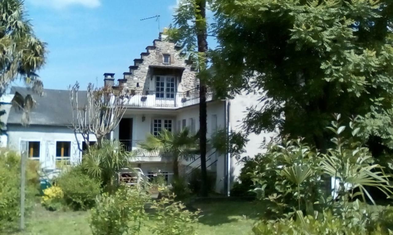 Chambres D'Hotes L'Oustal オロロン・サント・マリー エクステリア 写真